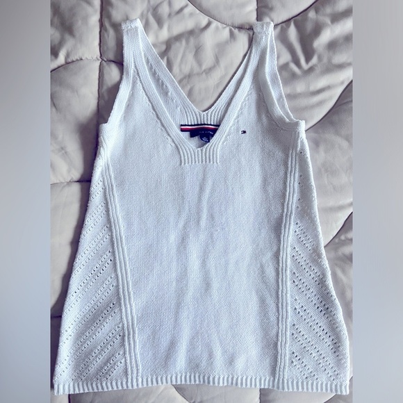 Tommy Hilfiger Tops - TOMMY HILFIGER CAMISOLE